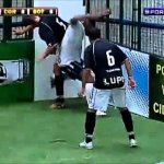 Viola Dá Cabeçada em Juiz no Showbol Viola Dá Cabeçada em Juiz no Showbol