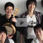Grupo de Pagode Japonês Faz Sucesso