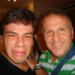 Emoção com o Ídolo Vira Piada na Internet Emoção com o Ídolo Vira Piada na Internet
