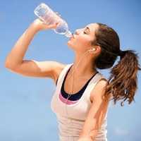 4 Formas Simples de Beber Mais Água Todos os Dias