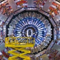 Medo: O LHC É a Máquina do Fim do Mundo?