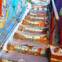 As Escadas Mais Coloridas do Mundo