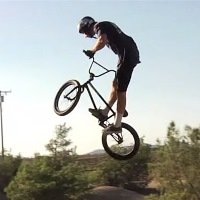 3 Vídeos com Manobras Radicais de BMX