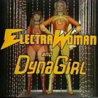 Electra Woman and Dyna Girl: HeroÃ­nas dos Anos 70