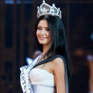 Fotos Nua de Sophia Rudyeva Miss Russia 2009 Cai na Internet