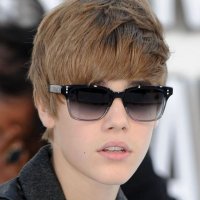 Jovem de 20 Anos Diz Ter Filho de Justin Bieber