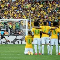 FIFA Fica com as Pernas Bambas e Cartolas Temem EliminaÃ§Ã£o Precoce do Brasil na Copa