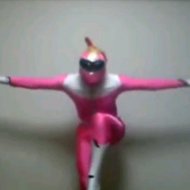 O Power Ranger Rosa Vai te Pegar