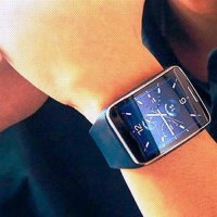 O Smartwatch Samsung Gear S Faz Chamada e Recebe Sms