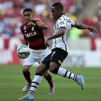 Campeonato Brasileiro: Sem Guerrero e Sheik, Flamengo Perde Para o Corinthians em Pleno Maracanã