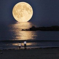 Por que a Lua Parece Maior em Algumas Noites?