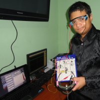 Jovem Cria Sistema Para Comunicar-se Com Computador AtravÃ©s do Movimeto dos Olhos