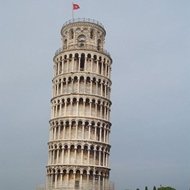 Quando a Torre de Pisa Vai Cair?