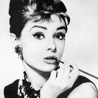 Dicas de Beleza Por Audrey Hepburn