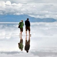 Fotos IncrÃ­veis do Maior Espelho Natural do Mundo