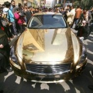 Carro de Ouro Foi Guinchado na China