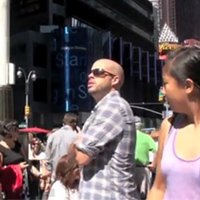Sacaneando Turistas na  Times Square
