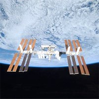 Nuvem de Lixo Ameaça Estação Espacial Internacional