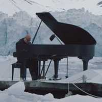 Pianista Toca MÃºsica em Defesa do Ãrtico